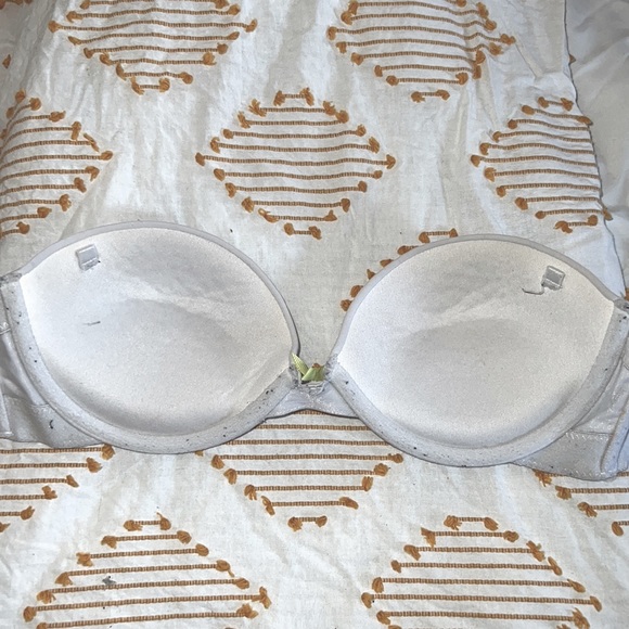 Strapless Push Up Bra - Picture 5 of 5